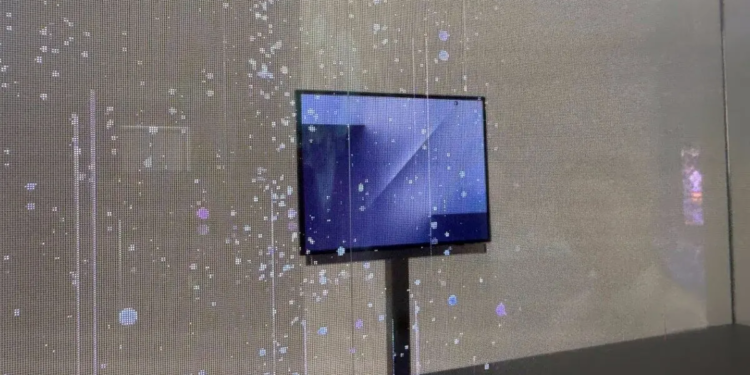 Samsung Galaxy TriFold Resmi Dipamerkan: Wujud Ponsel Lipat Tiga!